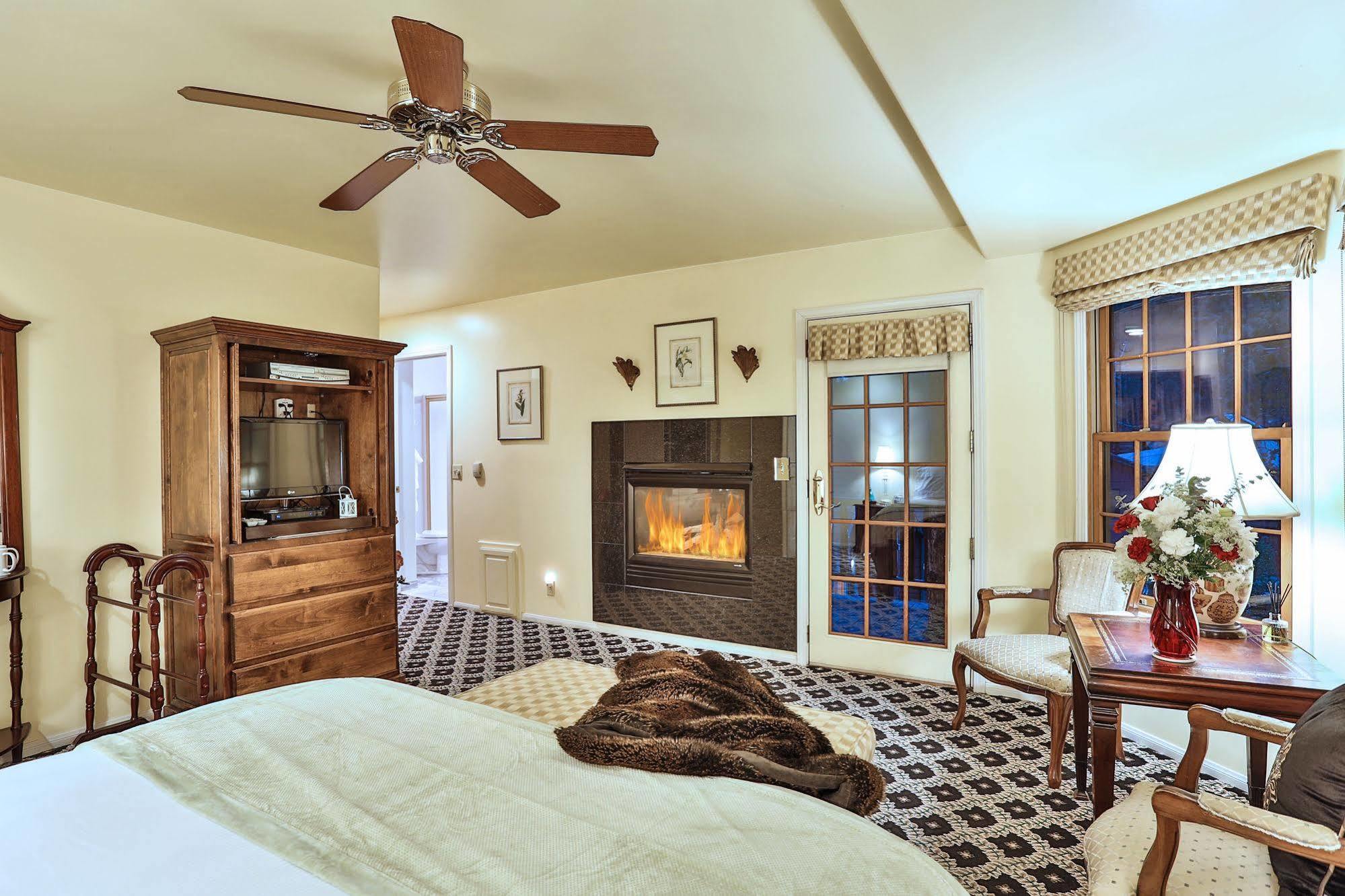 ביג בר לייק Alpenhorn Bed And Breakfast מראה חיצוני תמונה