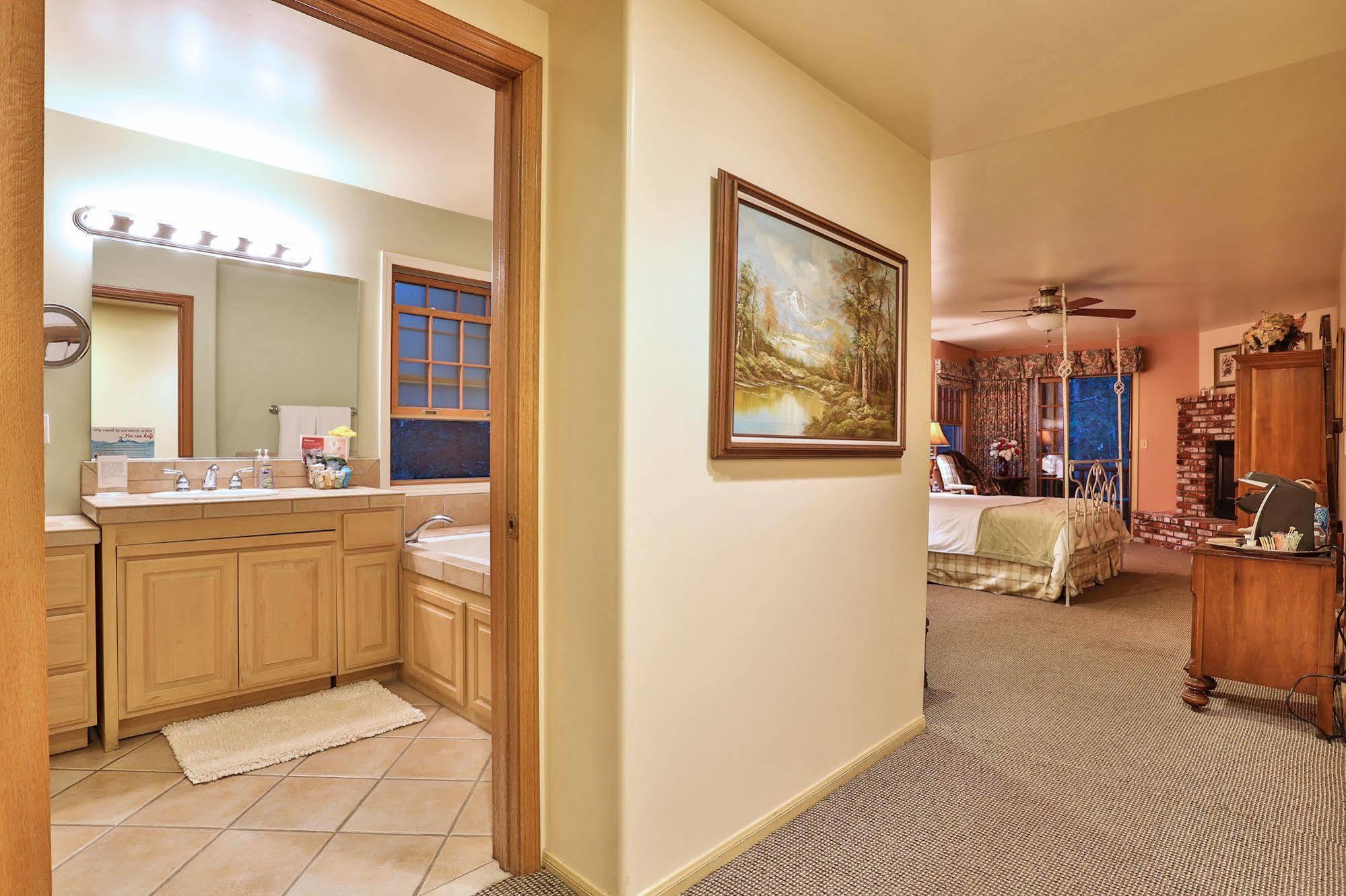 ביג בר לייק Alpenhorn Bed And Breakfast מראה חיצוני תמונה